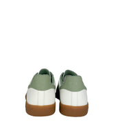 BACK 70 women's sneakers
