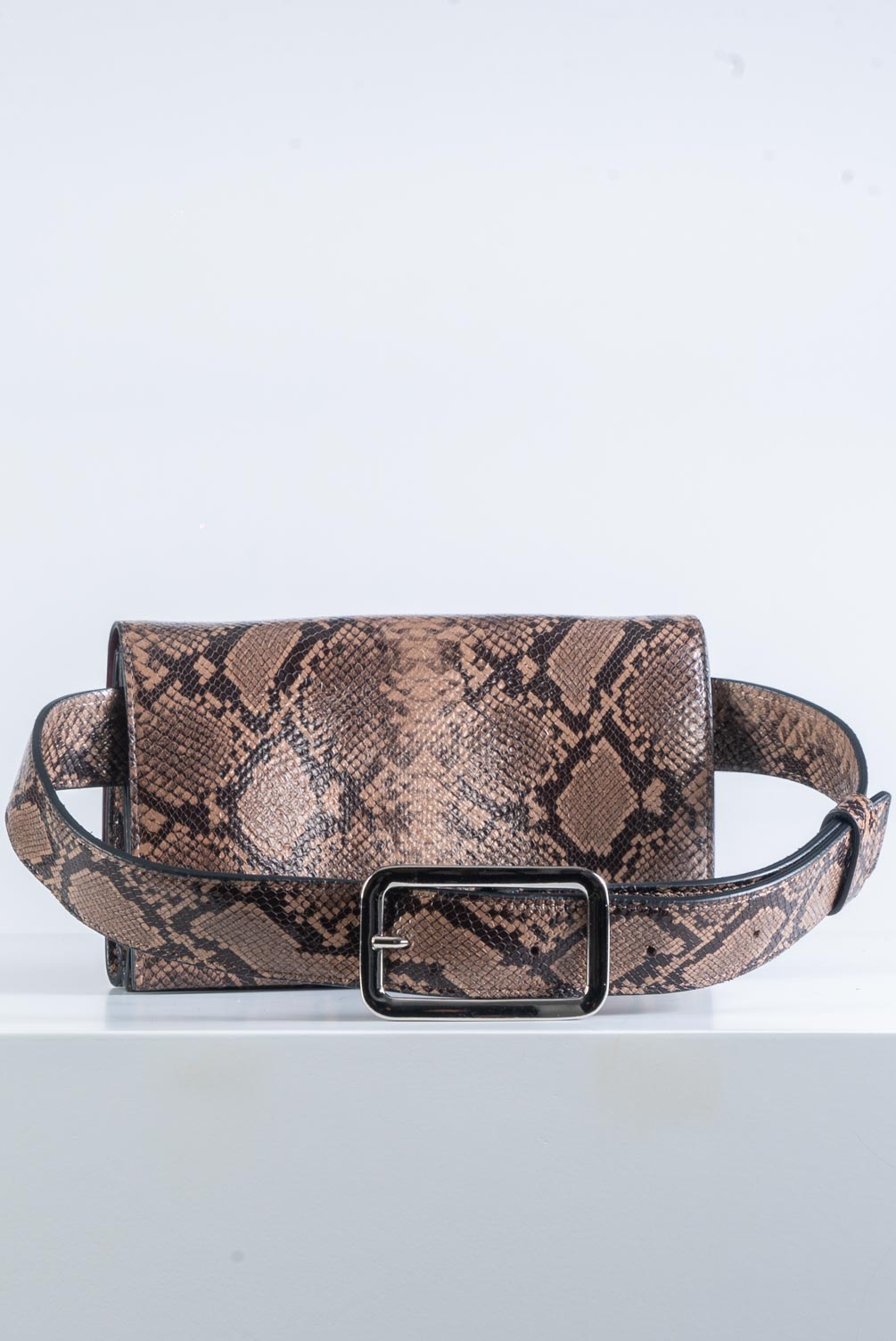 Borsa con tracolla a Catena in Pelle ERICA4