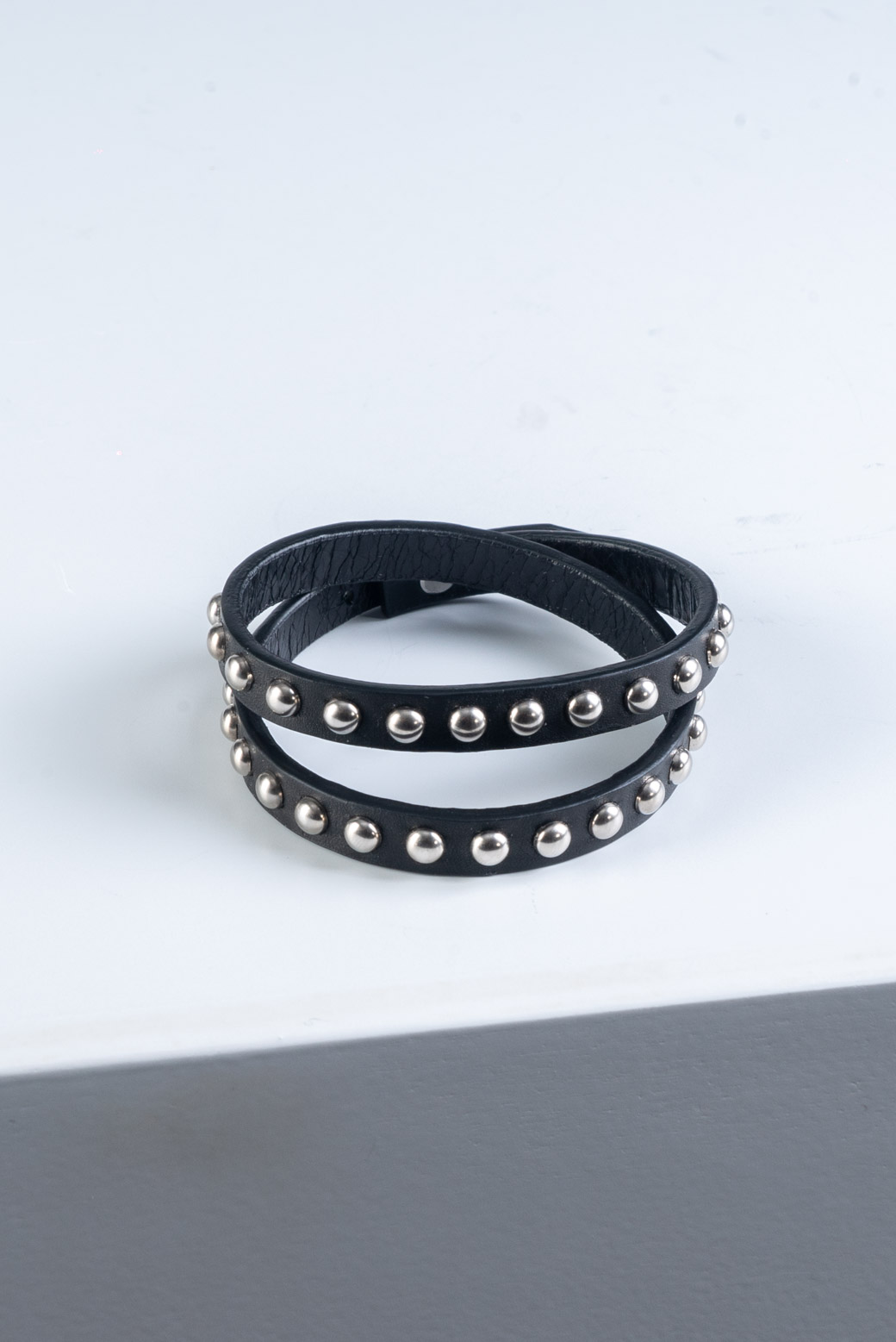 Bracciale in Pelle con Borchie Nickel BNT22