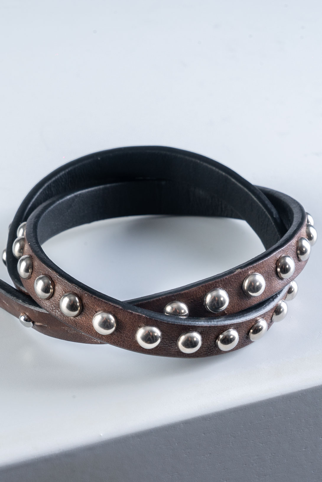 Bracciale in Pelle con Borchie BNT21