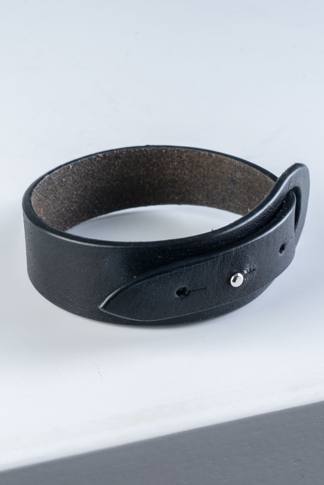 Bracciale in Cuoio Liscio Nero BNT72