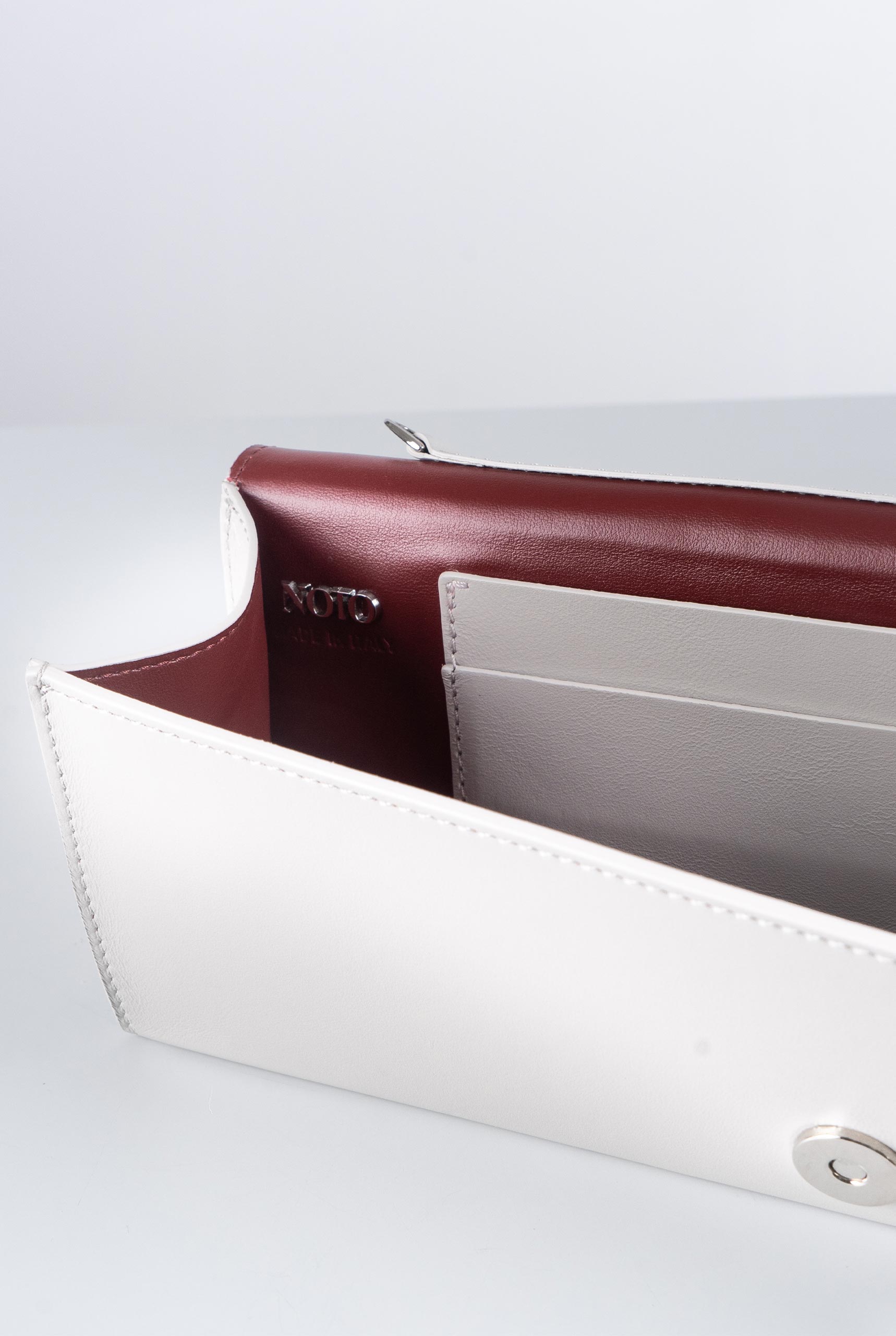 Borsa con Tracolla a Catena in Pelle Silicio MALENAE