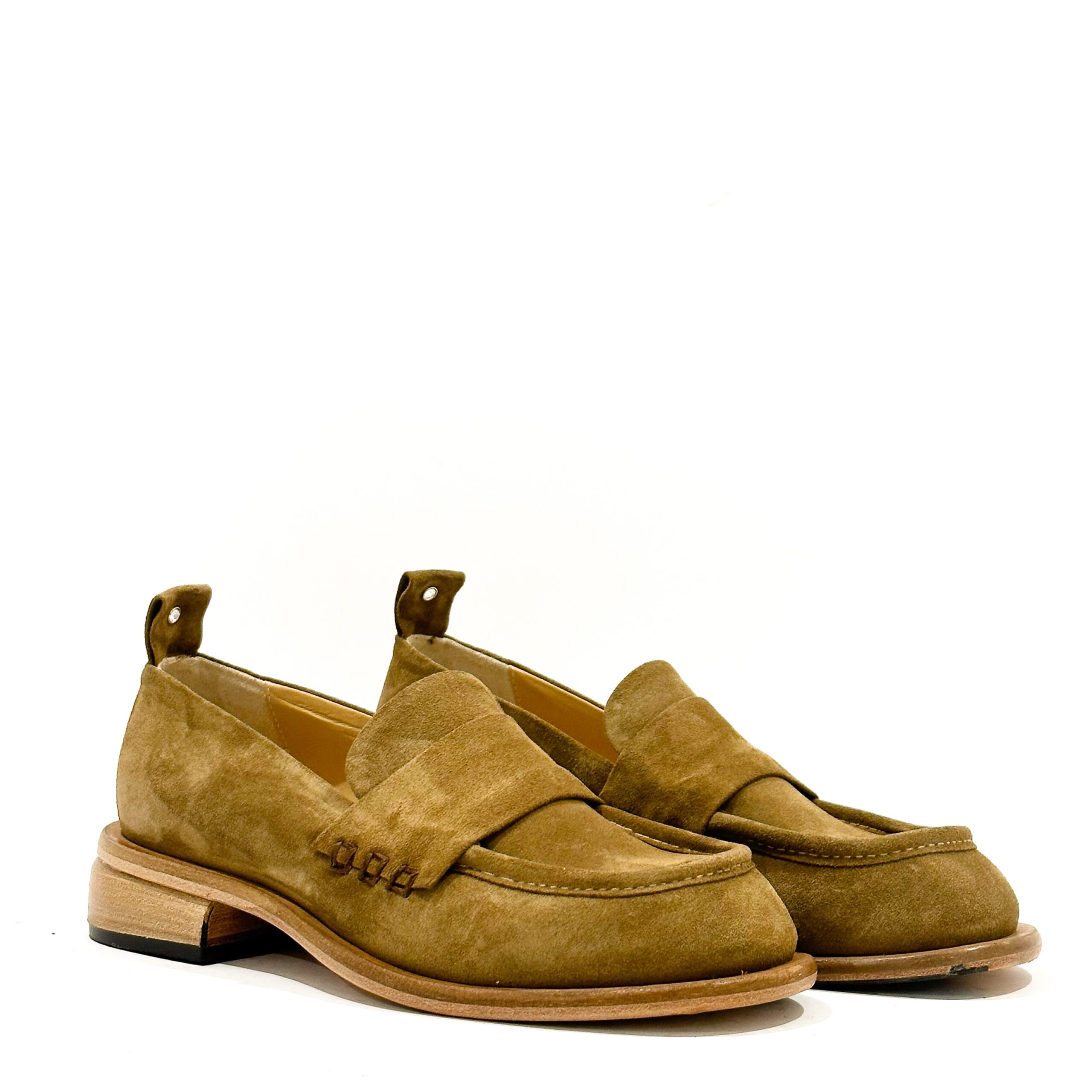 NOTO Mocassino donna in pelle scamosciata DNOT 211
