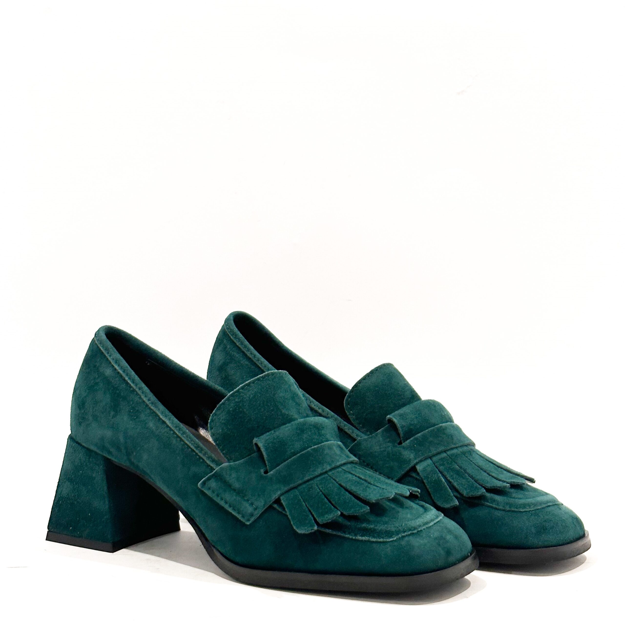 Mocassino donna con frange in pelle scamosciata